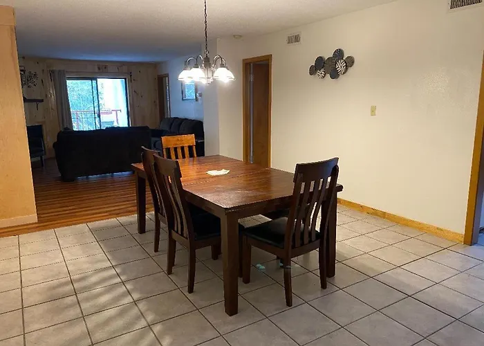 B&B only: Zoders Inn And Suites